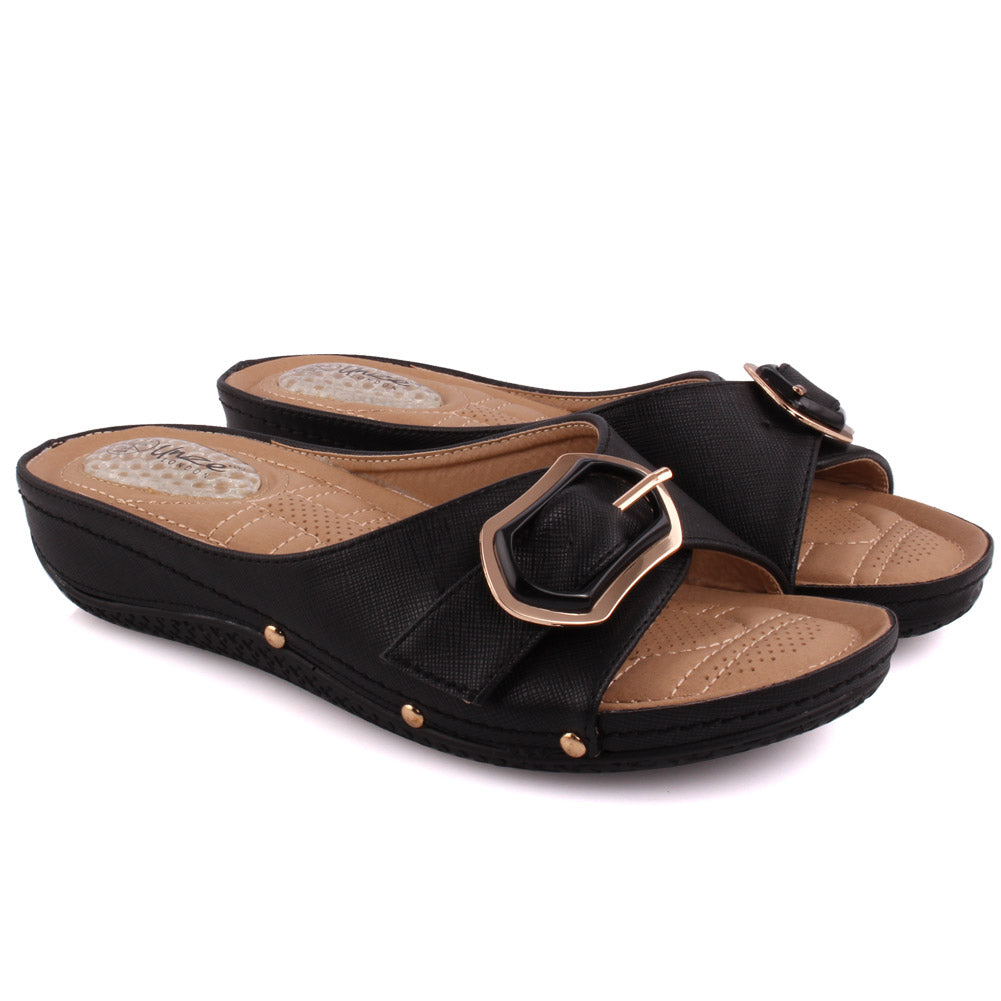 Women ‘‘Beena’ Flat Buckled Open Toe Casual Slippers