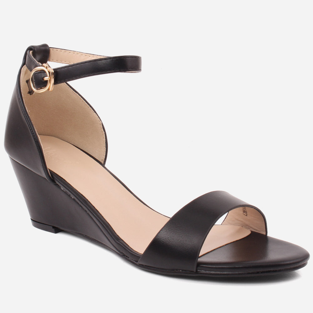 Women ‘Azeline’ Ankle Strap Wedge Sandals